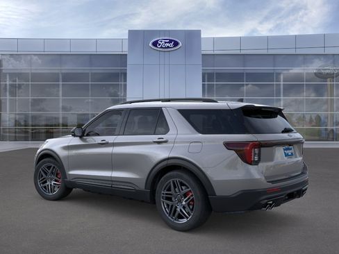 New 2026 Ford Explorer ST AWD/4WD image 4