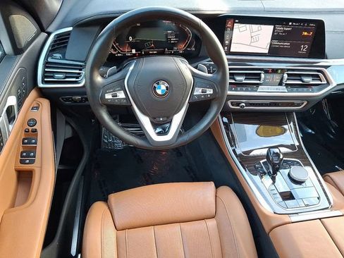 Used 2019 BMW X5 xDrive40i w/ Luxury Seating Package image 11