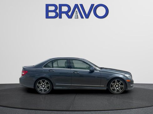 Used 2013 Mercedes-Benz C 250 Sedan image 4