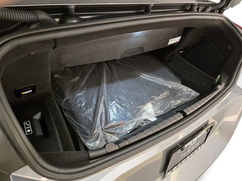 Used 2023 BMW M8 Competition image 19