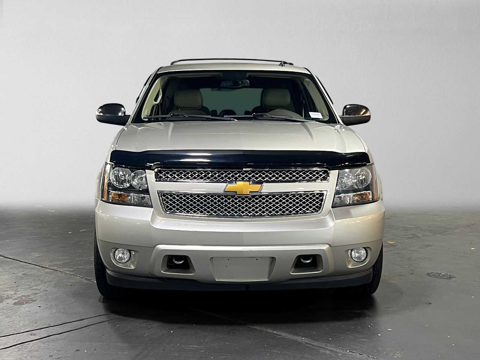 Used 2014 Chevrolet Tahoe LTZ AWD/4WD image 8