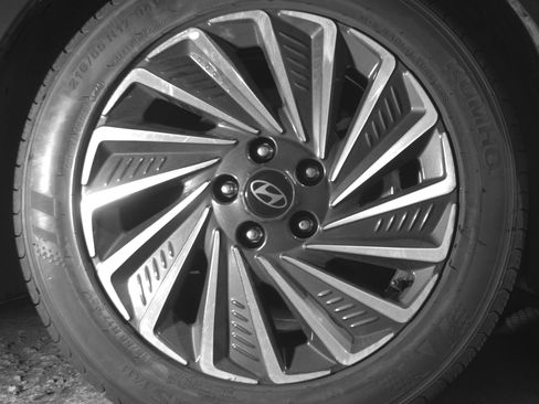 Used 2025 Hyundai Sonata SEL FWD image 13