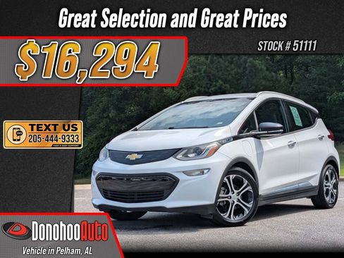 Used 2019 Chevrolet Bolt Premier w/ Infotainment Package FWD image 1