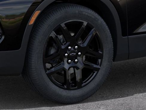 New 2026 Chevrolet Blazer LT w/ Convenience Package FWD image 9