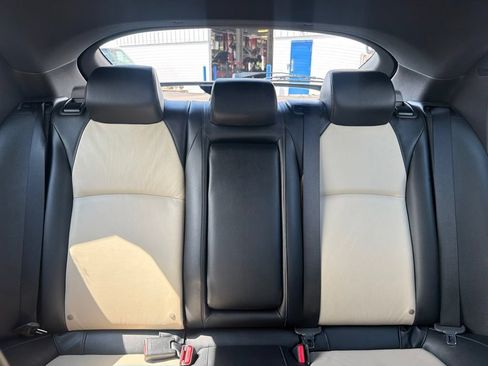Used 2019 Honda Civic EX-L image 42