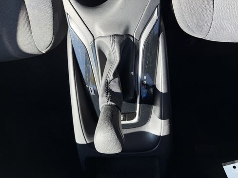 Used 2024 Toyota Corolla LE image 27