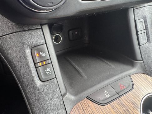 Used 2019 GMC Acadia Denali w/ Technology Package image 31