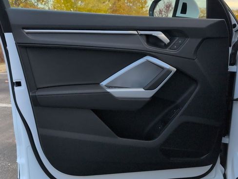 New 2025 Audi Q3 2.0T Premium image 20
