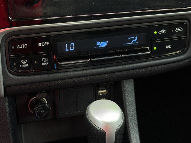 Used 2017 Toyota Corolla LE FWD image 20