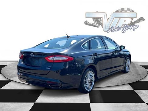 Used 2015 Ford Fusion SE w/ Equipment Group 202A AWD/4WD image 4