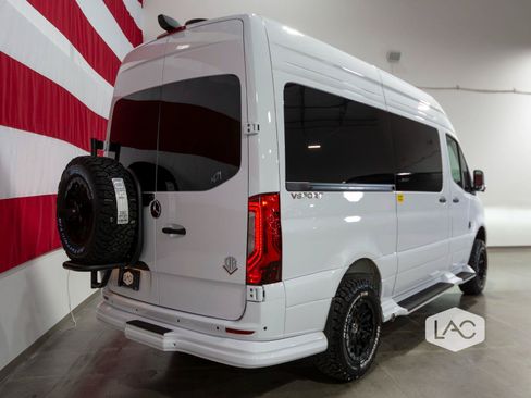 Used 2026 Mercedes-Benz Sprinter 2500 image 4