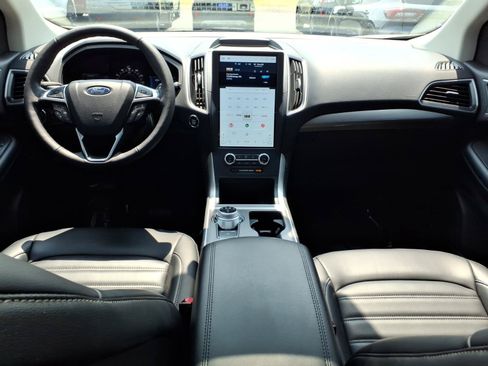 Used 2024 Ford Edge SEL w/ Convenience Package AWD/4WD image 11