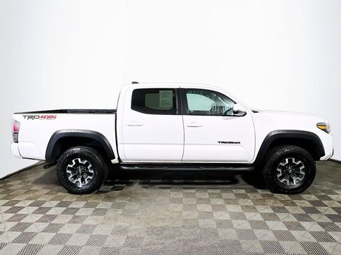 Certified 2023 Toyota Tacoma TRD Off-Road w/ Technology Package image 9