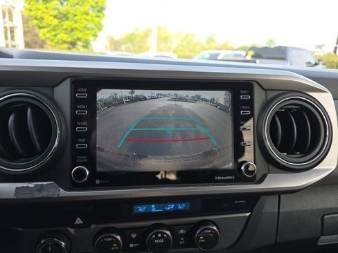 Used 2021 Toyota Tacoma SR5 image 18