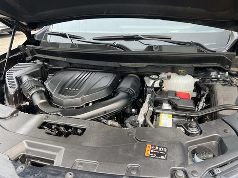 Used 2025 Chevrolet Traverse Z71 AWD/4WD image 9