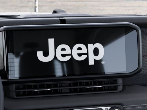 New 2026 Jeep Wrangler Unlimited Rubicon AWD/4WD image 18