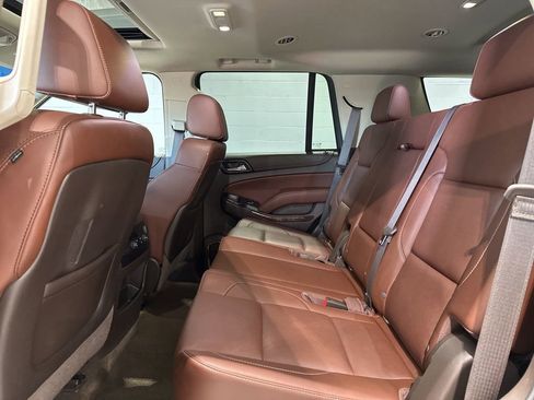 Used 2015 Chevrolet Tahoe LTZ AWD/4WD image 9