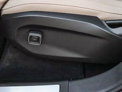 New 2025 Volvo EX90 Plus image 21