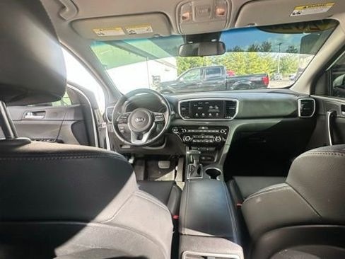 Used 2020 Kia Sportage EX AWD/4WD image 17