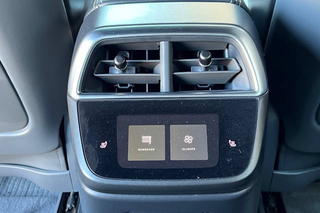 Used 2024 Lucid Air Touring AWD/4WD image 14
