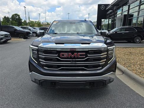 Used 2024 GMC Sierra 1500 SLT w/ SLT Premium Plus Package AWD/4WD image 11