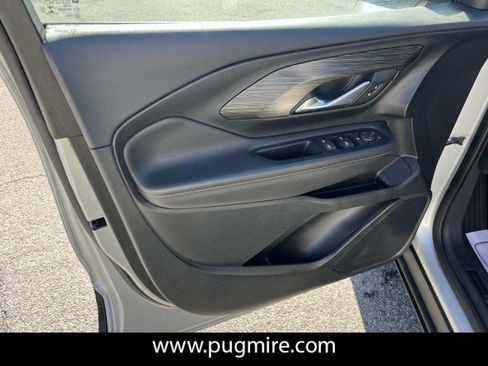 Used 2020 GMC Terrain SLT image 9