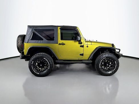 Used 2007 Jeep Wrangler Sahara w/ Dual Top Group image 8