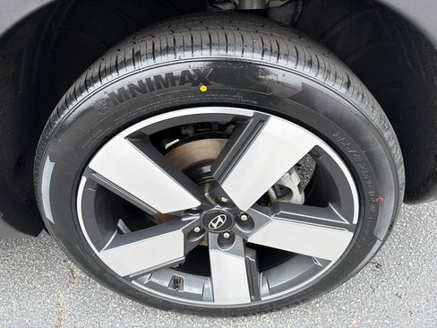 Used 2025 Hyundai Santa Fe Limited image 20