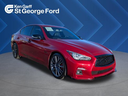 Used 2018 INFINITI Q50 Red Sport 400 w/ Sensory Package (Sport) image 1