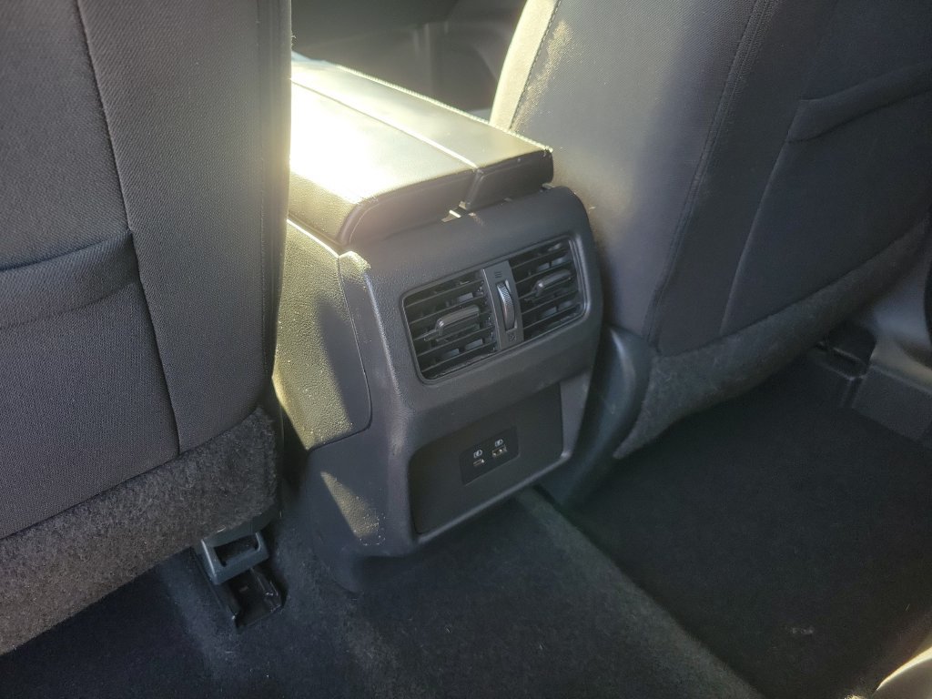 Certified 2022 Nissan Rogue SV AWD/4WD image 11