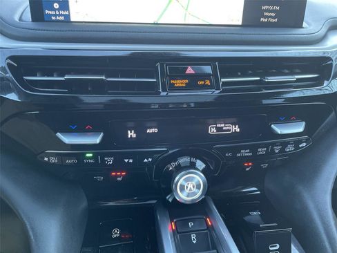 Certified 2025 Acura MDX SH-AWD w/ Technology Package image 20