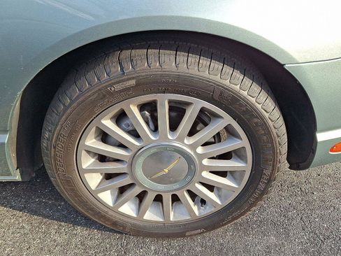 Used 2004 Ford Thunderbird Pacific Coast image 8