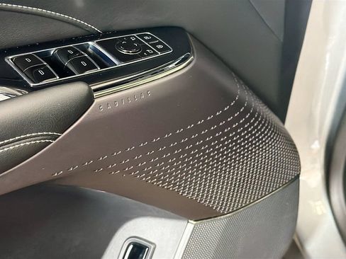 Used 2024 Cadillac Lyriq Tech AWD/4WD image 20