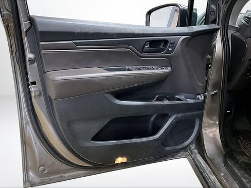 Used 2018 Honda Odyssey EX-L image 21