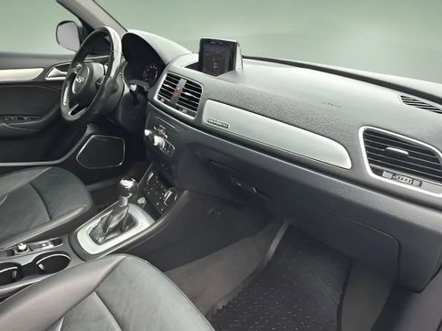 Used 2017 Audi Q3 2.0T Prestige w/ Prestige Package image 15