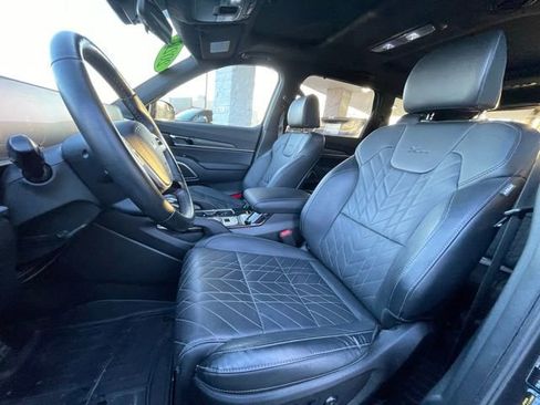 Used 2024 Kia Telluride SX Prestige X-Pro image 13