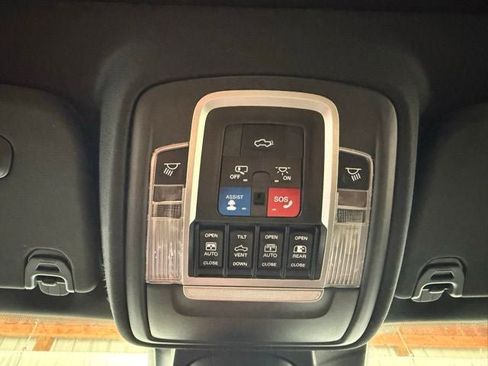 Used 2021 RAM 1500 Limited w/ Night Edition AWD/4WD image 17
