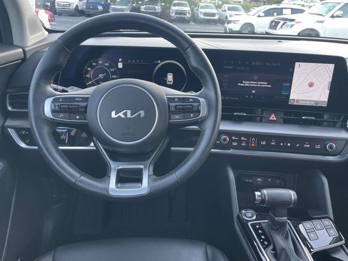 Used 2024 Kia Sportage SX AWD/4WD image 15