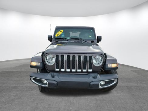 Used 2020 Jeep Wrangler Unlimited Sahara AWD/4WD image 2