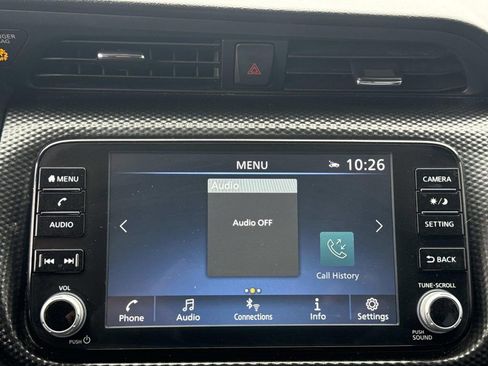 Certified 2024 Nissan Kicks SV image 21