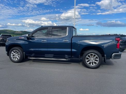 Used 2020 Chevrolet Silverado 1500 LTZ w/ LTZ Premium Package AWD/4WD image 7