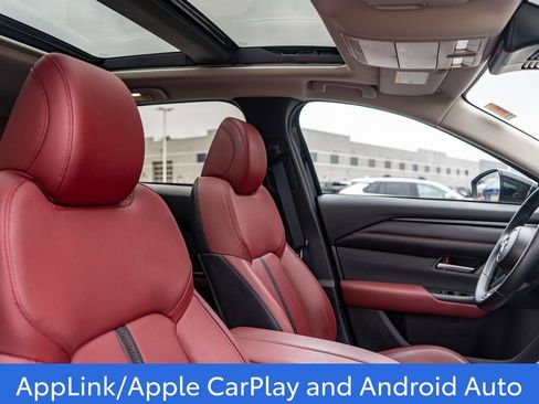 Used 2025 MAZDA CX-50 AWD 2.5 Hybrid w/ Premium Pkg image 13