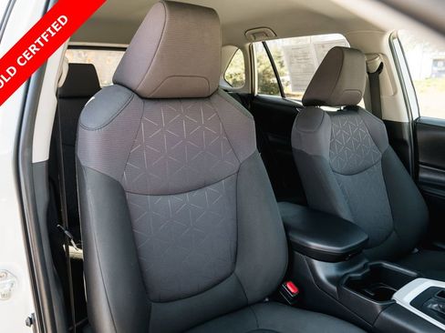 Certified 2024 Toyota RAV4 XLE AWD/4WD image 30