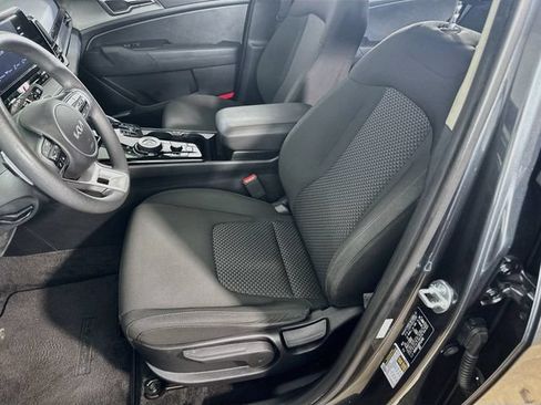 Used 2023 Kia Sportage LX AWD/4WD image 22