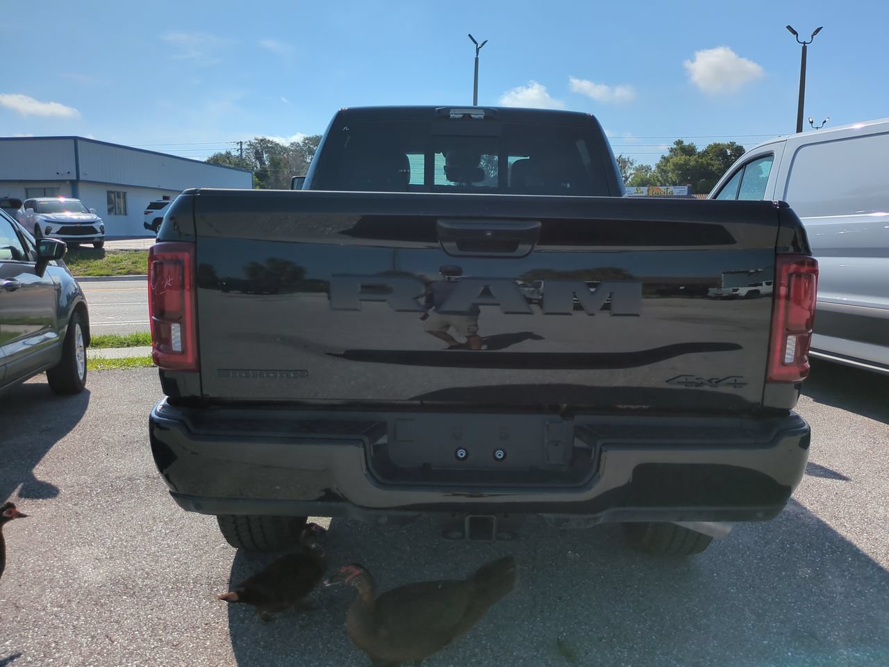 Used 2025 RAM 3500 Big Horn AWD/4WD image 4