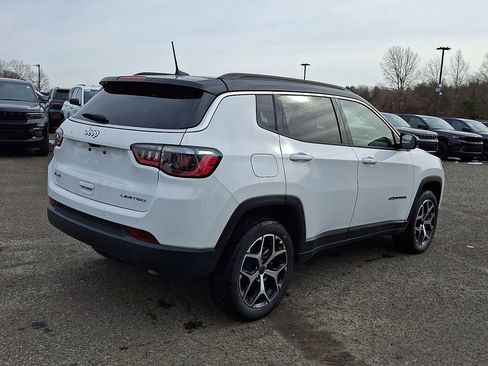 New 2026 Jeep Compass Limited w/ Sun, Sound & Navigation Group image 8