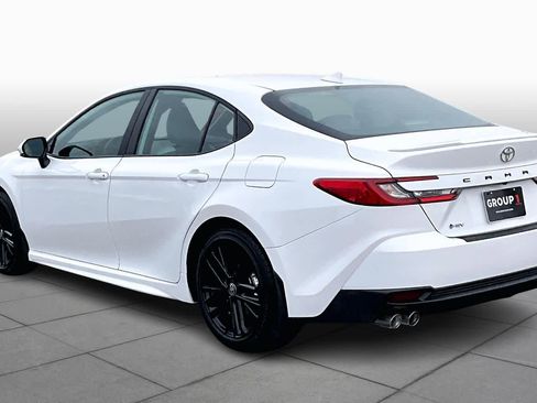 Used 2026 Toyota Camry SE w/ Multimedia Upgrade Package image 11