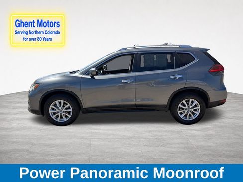 Used 2017 Nissan Rogue SV AWD/4WD image 2
