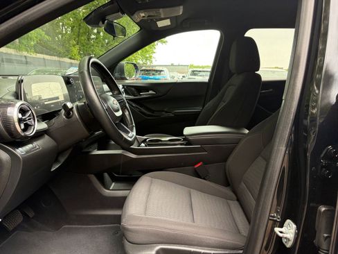 Used 2025 Chevrolet Equinox LT FWD image 27