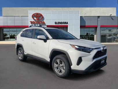 New 2025 Toyota RAV4 LE